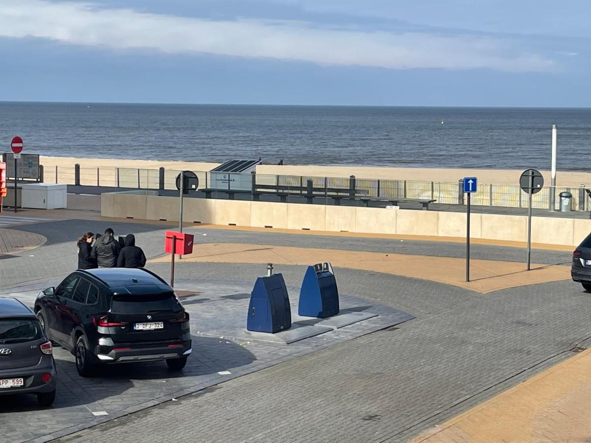 Appartamento Sunny Seaview Ostenda Esterno foto